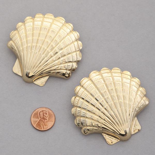 SEASHELL METAL EARRING