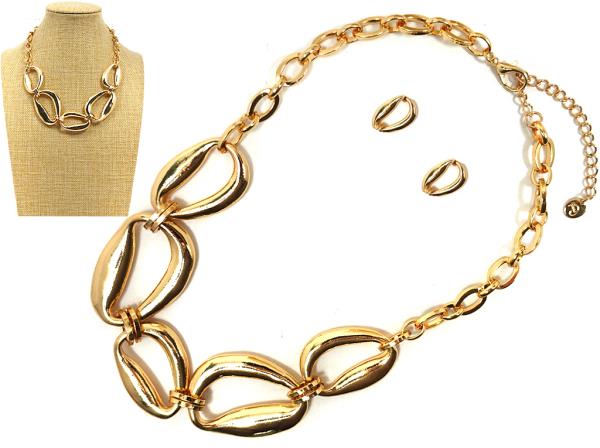 OVAL LINK METAL NECKLACE