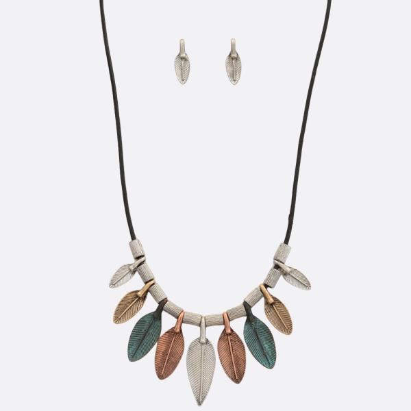 WESTERN STYLE LEAF LINK METAL NECKLACE