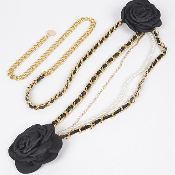 TWO FLOWERS MULTI LAYERED PLUS SIZE CHAIN BELT