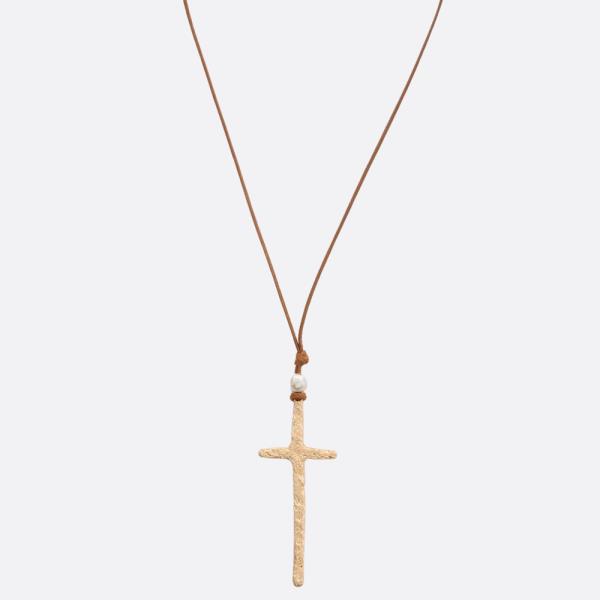 CROSS PENDANT CORD NECKLACE