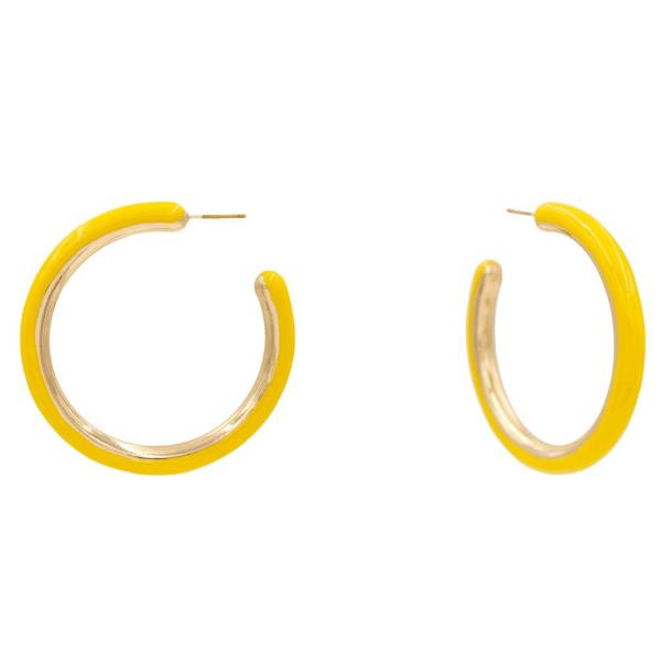 OPEN HOOP EARRING