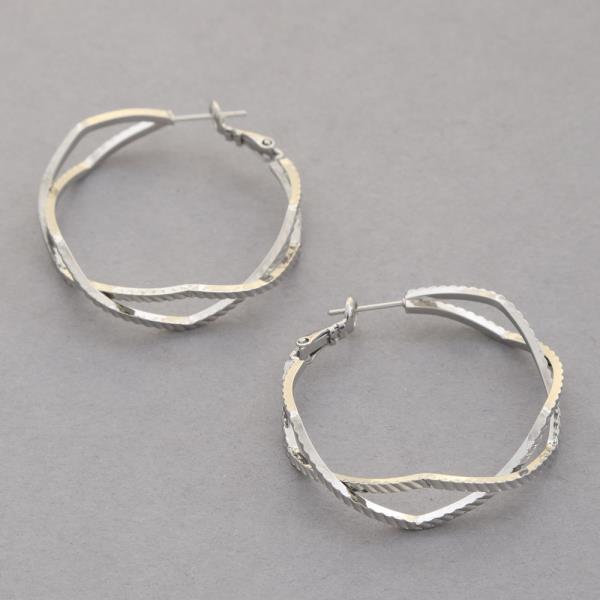 14K GOLD DIPPED WAVY DOUBLE HOOP EARRING