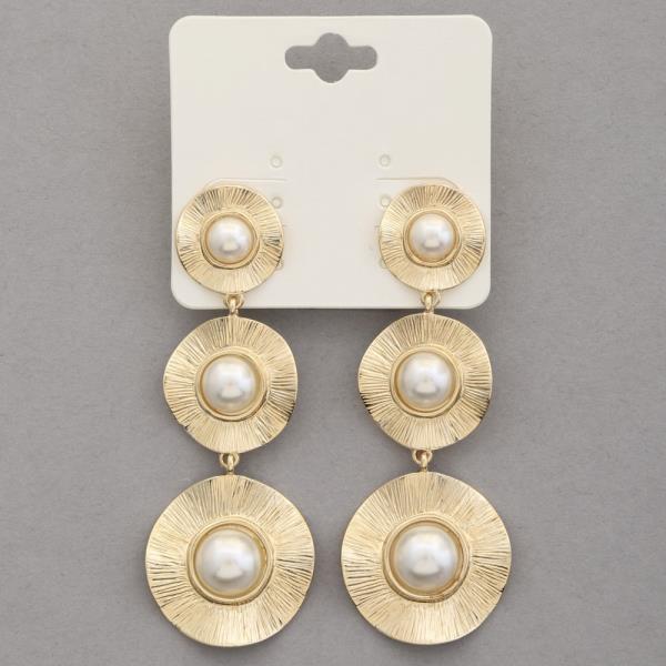 TRIPLE PEARL BEAD ROUND DISC DANGLE EARRING