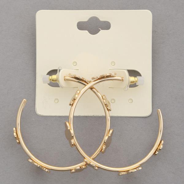 CLOVER EDGE OPEN HOOP METAL EARRING