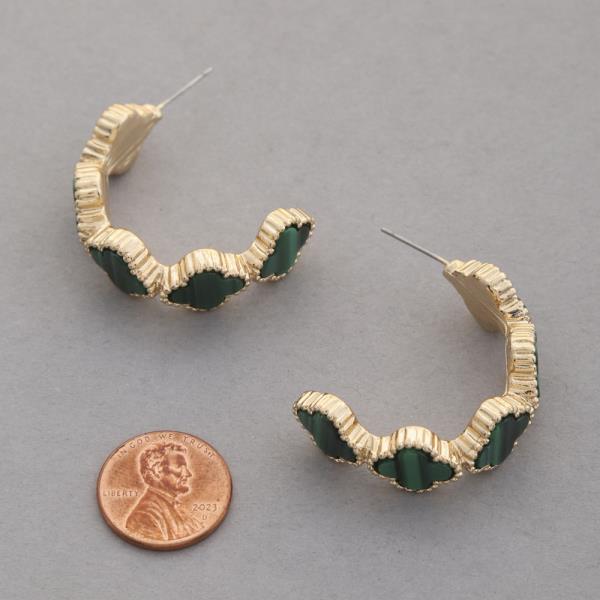 CLOVER LINK OPEN HOOP EARRING