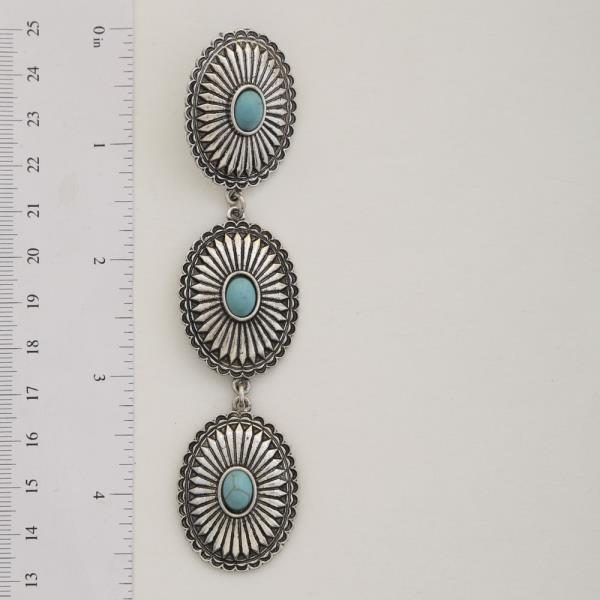 WESTERN STYLE OVAL CONCHO DANGLE EARRING