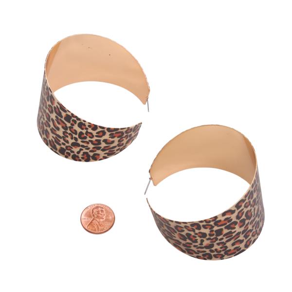 LEOPARD HOOP EARRING