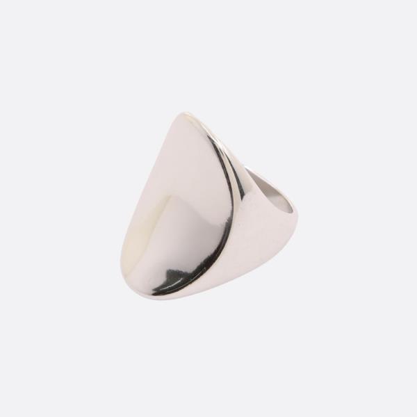 OVAL METAL RING