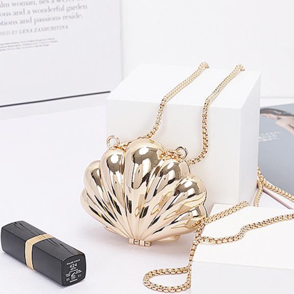 METAL MINI SHELL CLUTCH BAG