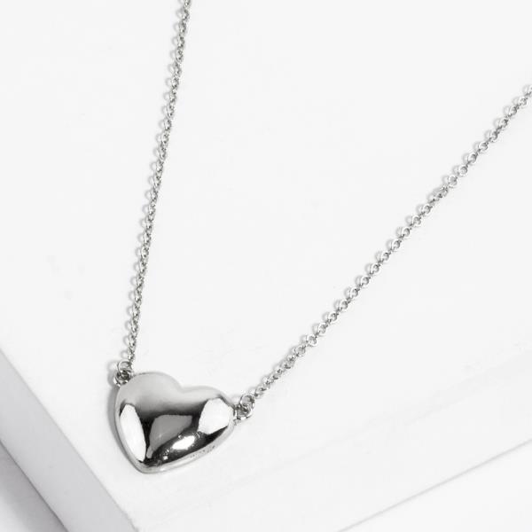 HEART PENDANT METAL NECKLACE