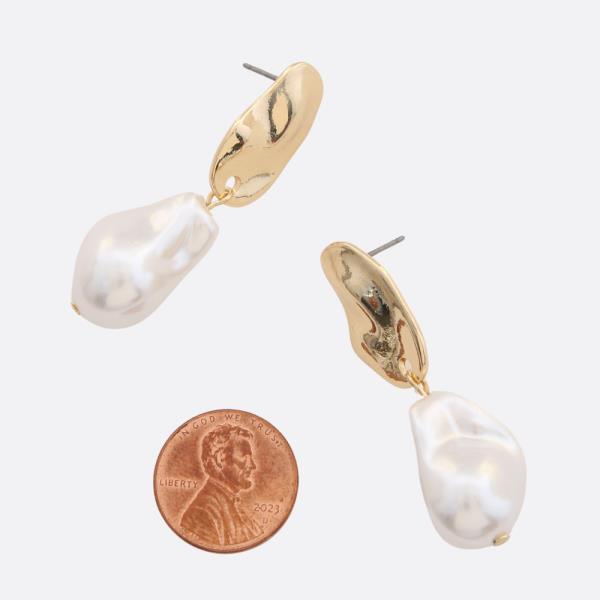 PEARL METAL LINK DANGLE EARRING