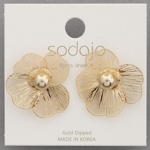 SODAJO FLOWER GOLD DIPPED EARRING