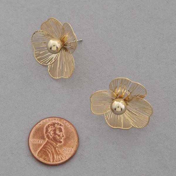 SODAJO FLOWER GOLD DIPPED EARRING