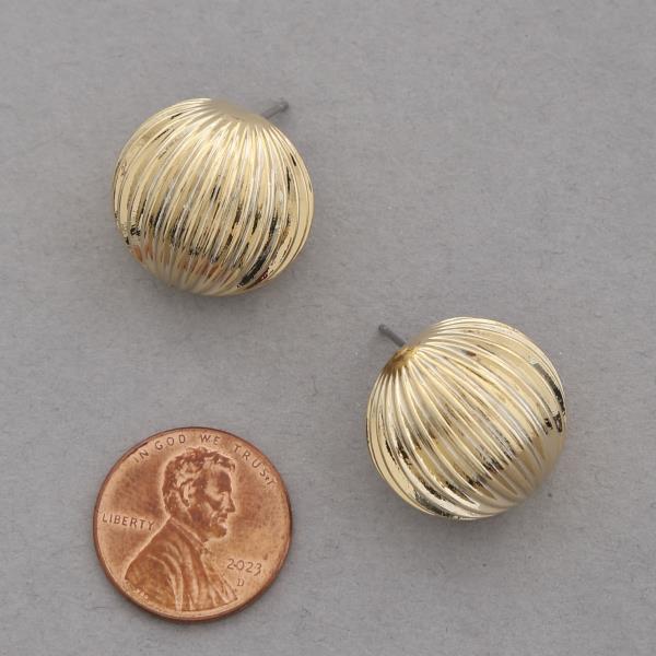 SODAJO ROUND LINED GOLD DIPPED EARRING