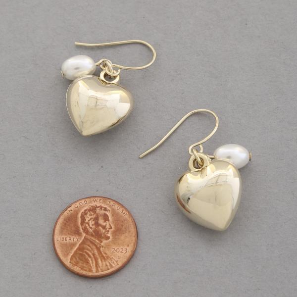 SODAJO PUFFY HEART PEARL BEAD GOLD DIPPED DANGLE EARRING