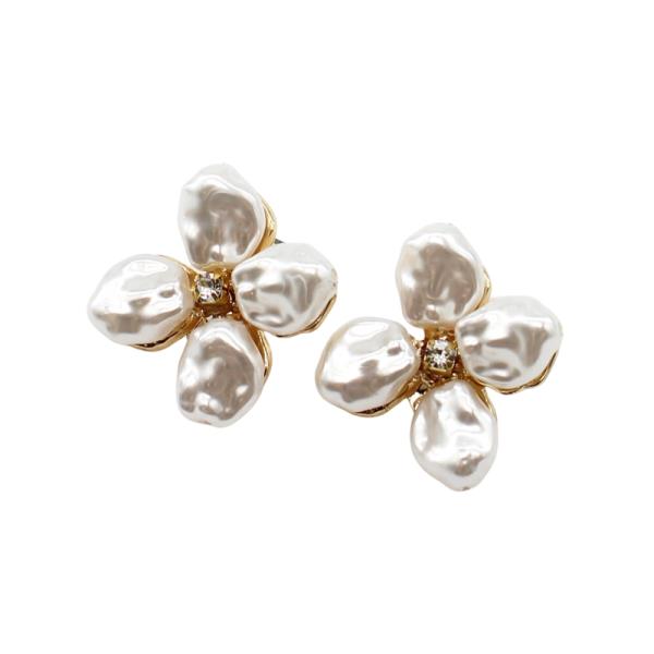 PEARL FLOWER POST EARRING