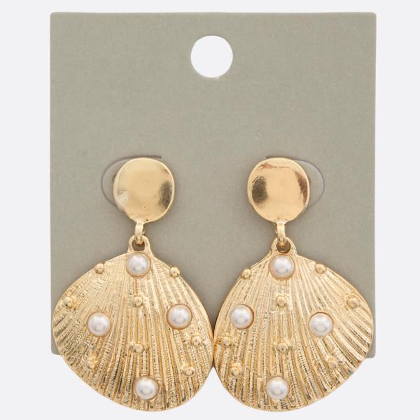 METAL PEARL SHELL DANGLE EARRING