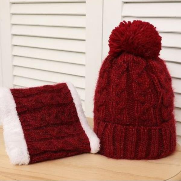 (ONLINE ONLY) YARN POMPOM BEANIE AND SCARF SET (12 UNITS)