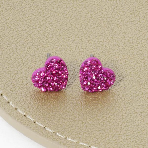 RHINESTONE HEART STUD EARRING