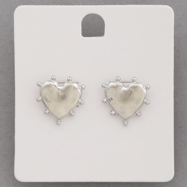 HEART METAL EARRING