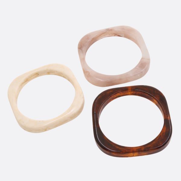 ACETATE SQUARE BANGLE BRACELET