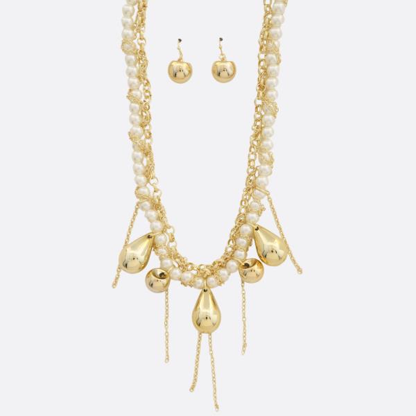 TEARDROP PEARL BEAD TWISTED LINK NECKLACE