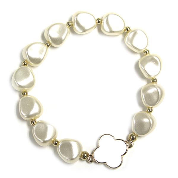 PEARL STRETCH CLOVER BRACELET