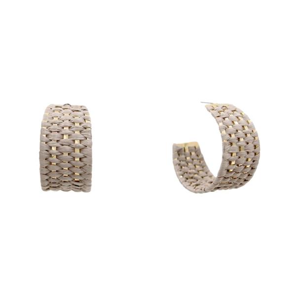 RATTAN C HOOP EARRING