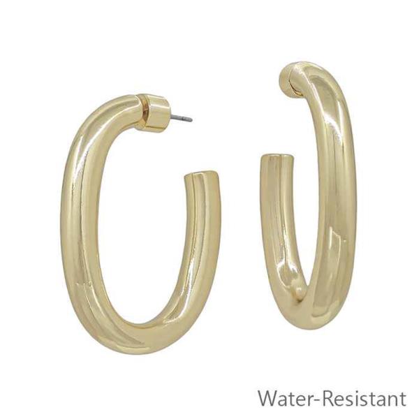 THICK OVAL METAL HOOP EARRING