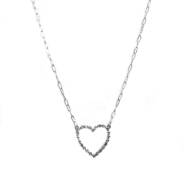 PEARL HEART PENDANT NECKLACE