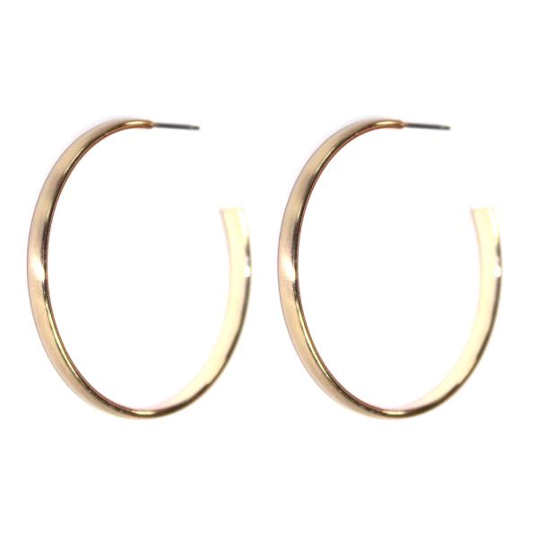 FLAT C HOOP EARRING