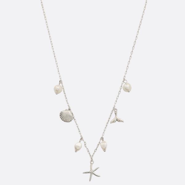 SEASHELL CHARM PEARL BEAD STATION NECKLACE