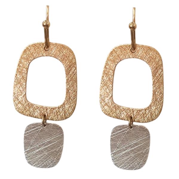 BRUSHED METAL DANGLE EARRING