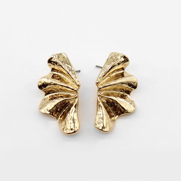 RUFFLE METAL EARRING