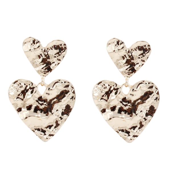 HAMMERED METAL HEART LINK DANGLE EARRING