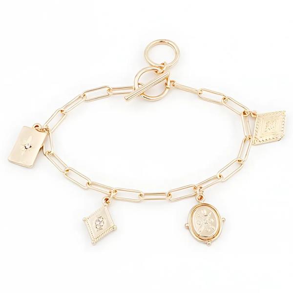 MULTI CHARM OVAL LINK TOGGLE CLASP BRACELET