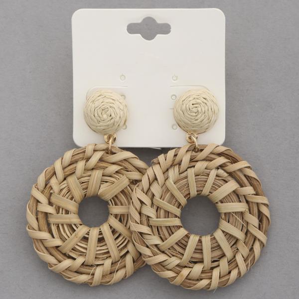 RAFFIA ROUND DANGLE EARRING