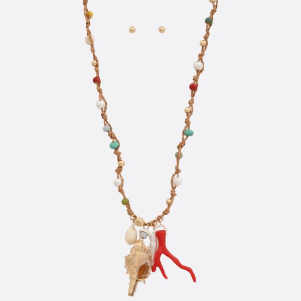 SEASHELL CORAL NECKLACE