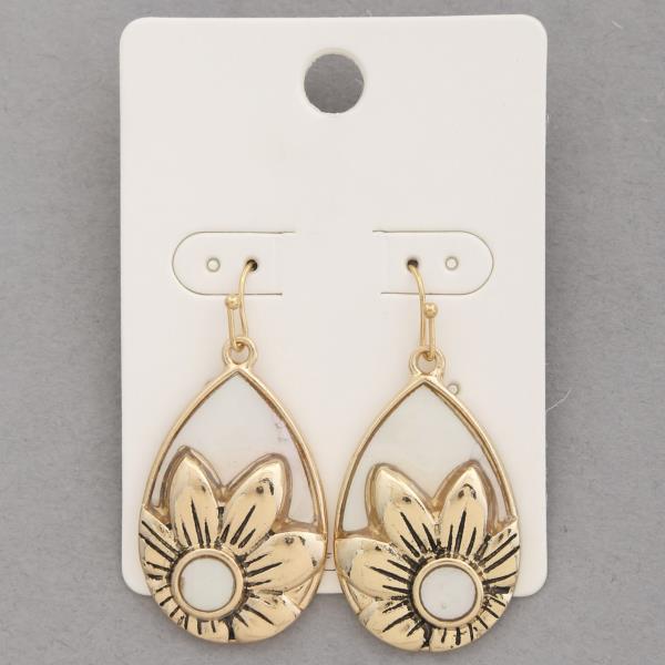 TEARDROP FLOWER DANGLE EARRING