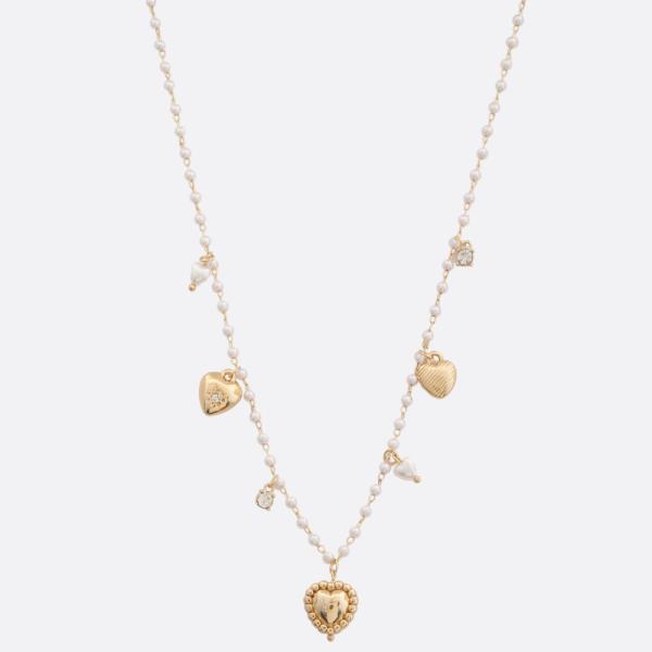 HEART CHARM STATION PEARL BEAD NECKLACE