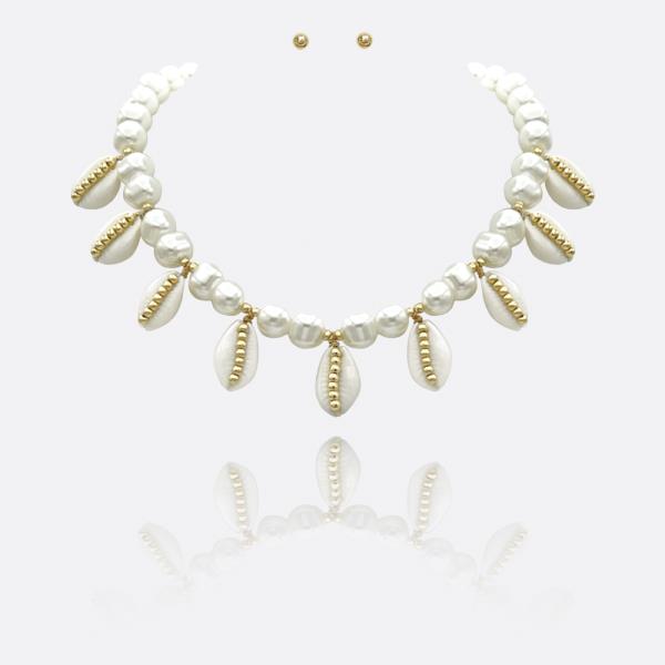 SEA SHELL W PEARL NECKLACE