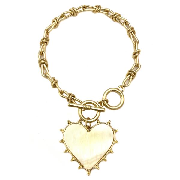 HEART CHARM TOGGLE CLASP BRACELET