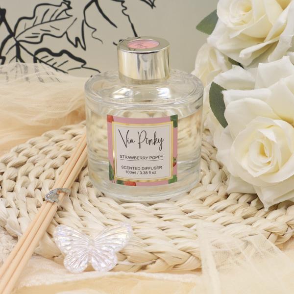 STRAWBERRY POPPY SCENTED DIFFUSER