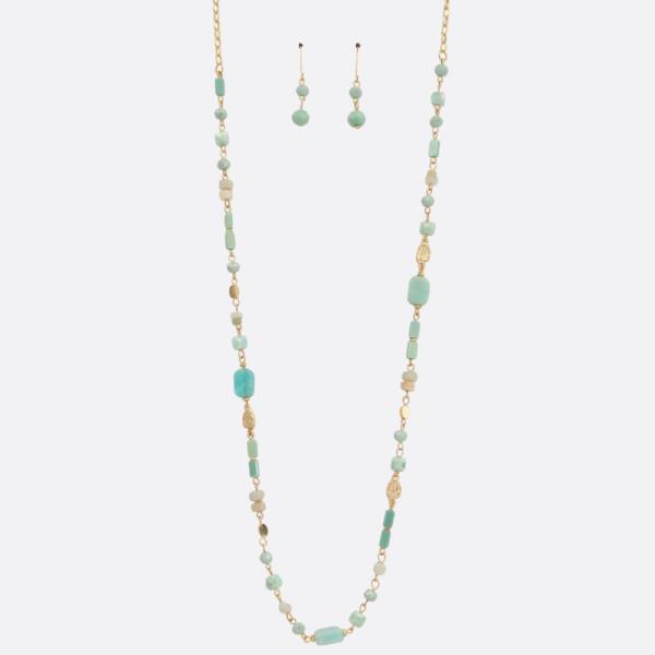 MULTI BEAD NECKLACE