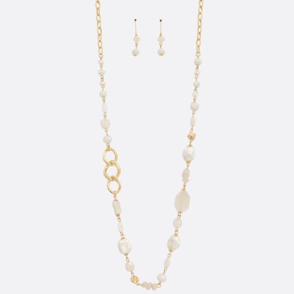 CURB LINK BEADED NECKLACE