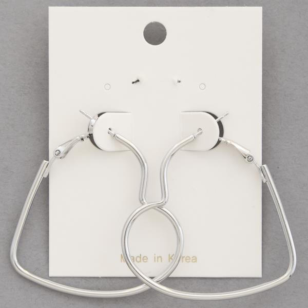 METAL HEART HOOP EARRING