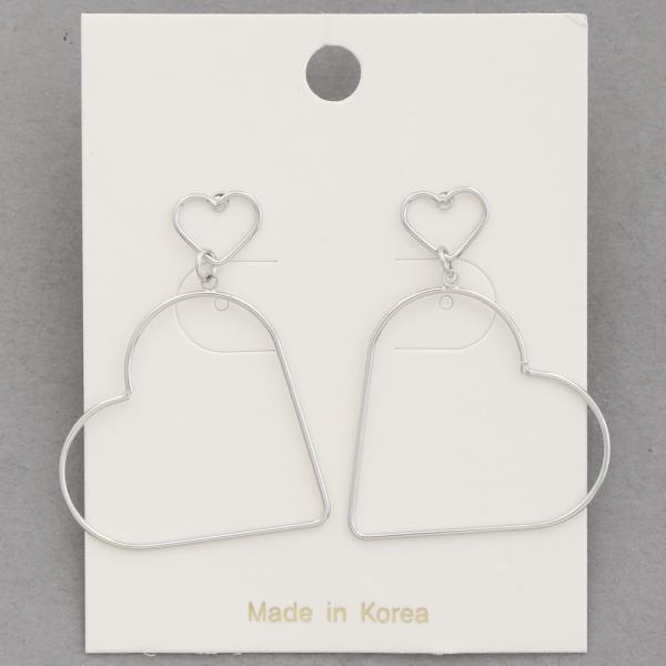 METAL DOUBLE HEART DANGLE EARRING