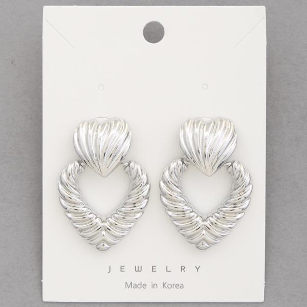 METAL HEART EARRING