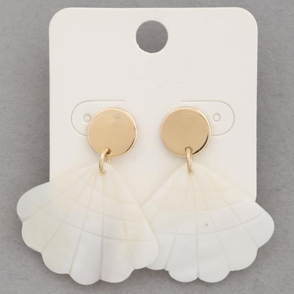 MOTHER OF PEARL COIN LINK DANGLE EARRING